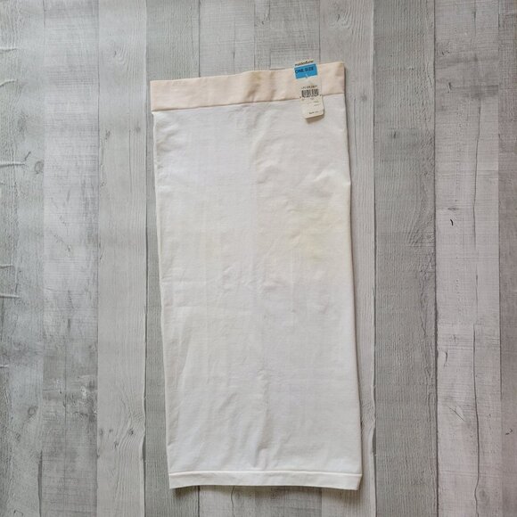 Maidenform Seamless Microfiber Womens Slip Skirt One Size White & Nude Made In U - Picture 1 of 5